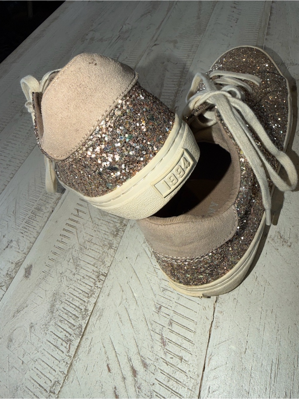 Old Navy Women’s Size 6 Glitter Sneakers - Taupe - Picture 4 of 6